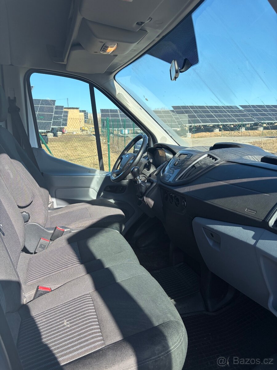Ford Transit - 7 Míst, tažné zařízení - 11