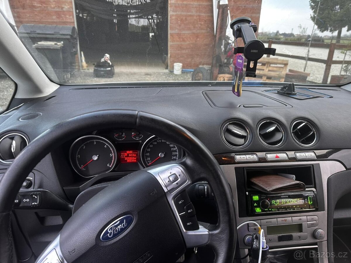 Ford Galaxy 2.0 TDI - 11