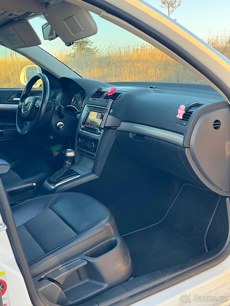 Škoda Octavia 2 FL DSG - 11