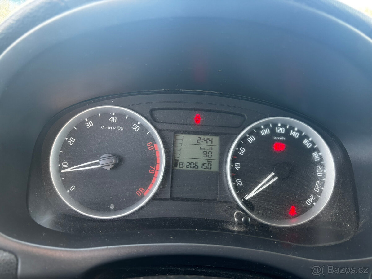 Škoda Roomster 1.4i 16v 63kW, RV 2008, Klima, Nová STK - 11