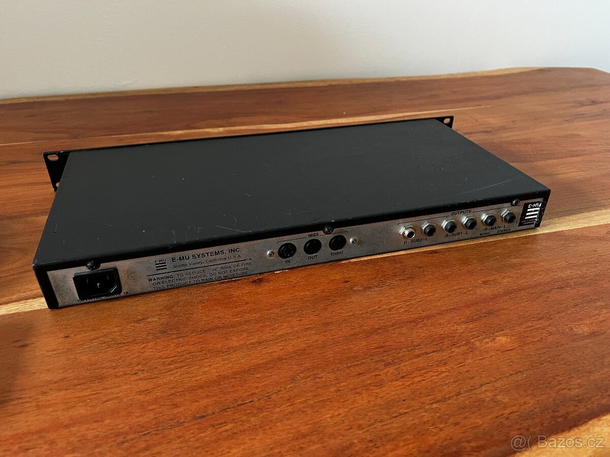 E-MU UltraProteus + 4 karty (ROM i RAM) - 11