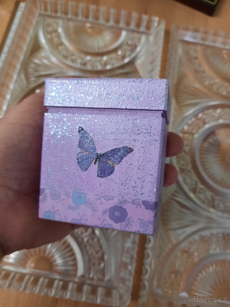 Tácy 2ks , napichovátka, obrázek , síto ..... - 11