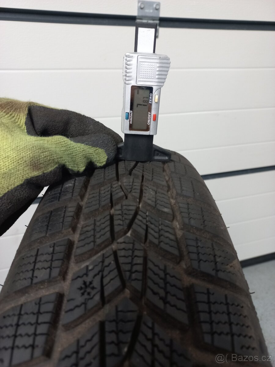 BMW i3 zimní sada Styling 427 pneu 155 70 19 DOT 2222 7,8mm - 11