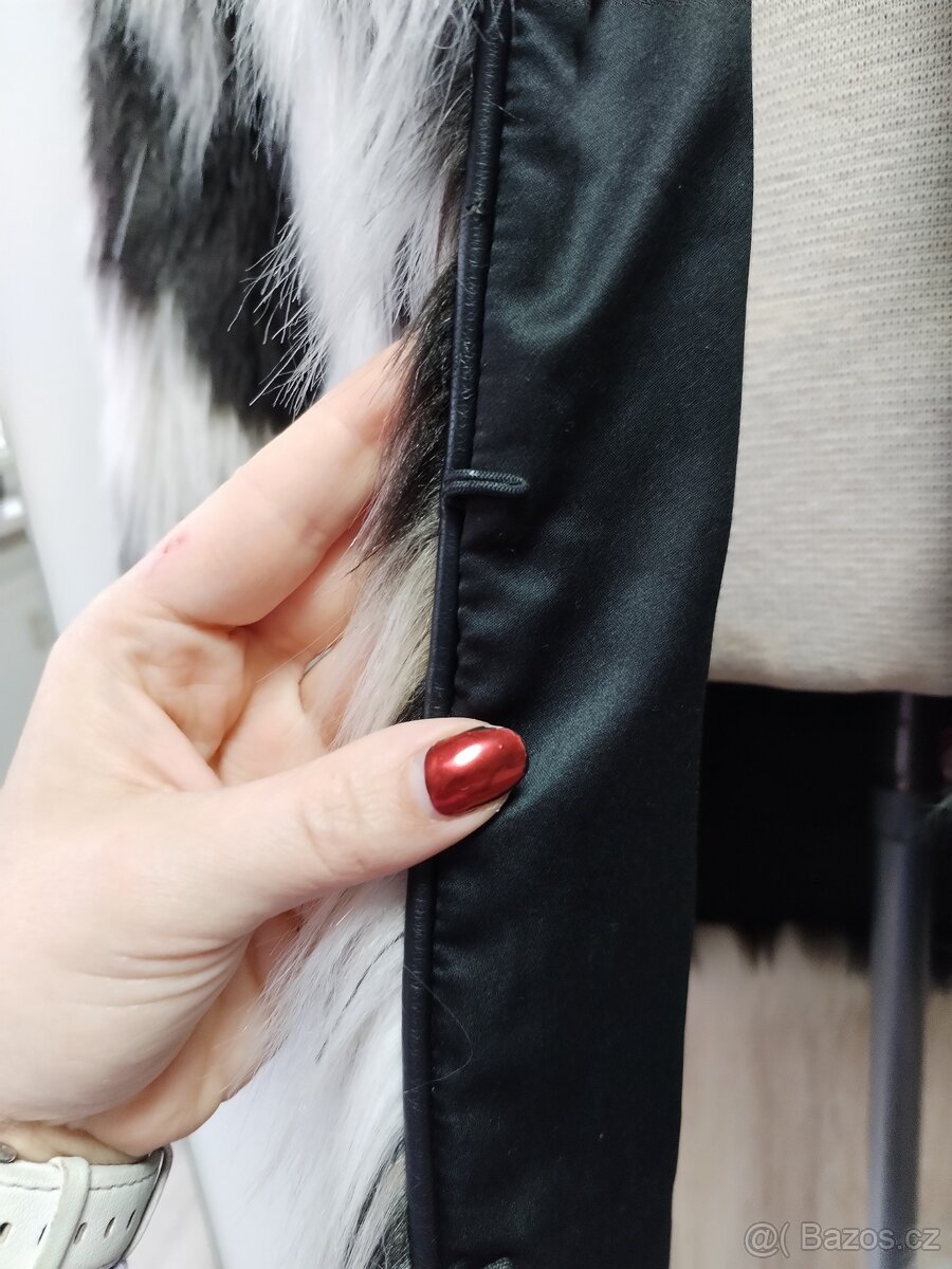 Kožíšková bunda kabátek S 36 značka F&F - 11