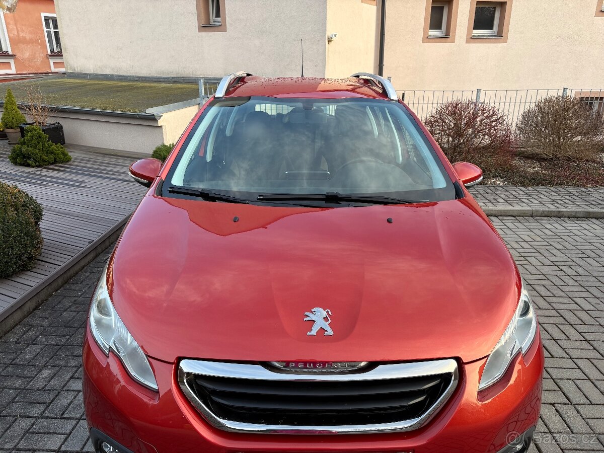 Peugeot 2008, 86000 km, rok výr. 2016 - 11