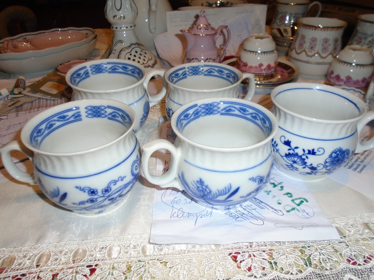 Hrnky šálky kafáče Retro. - 11