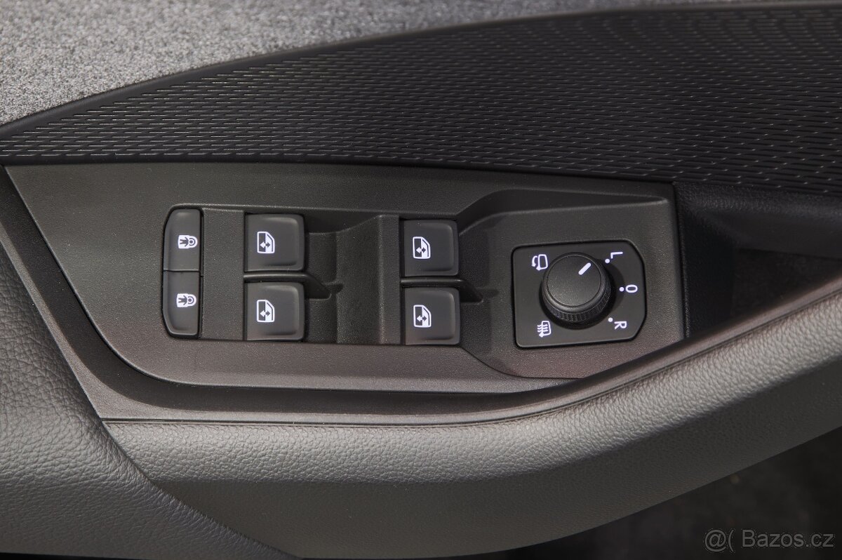 Škoda Octavia 4 Combi 2.0TDI DSG Facelift - Tovární záruka - 11