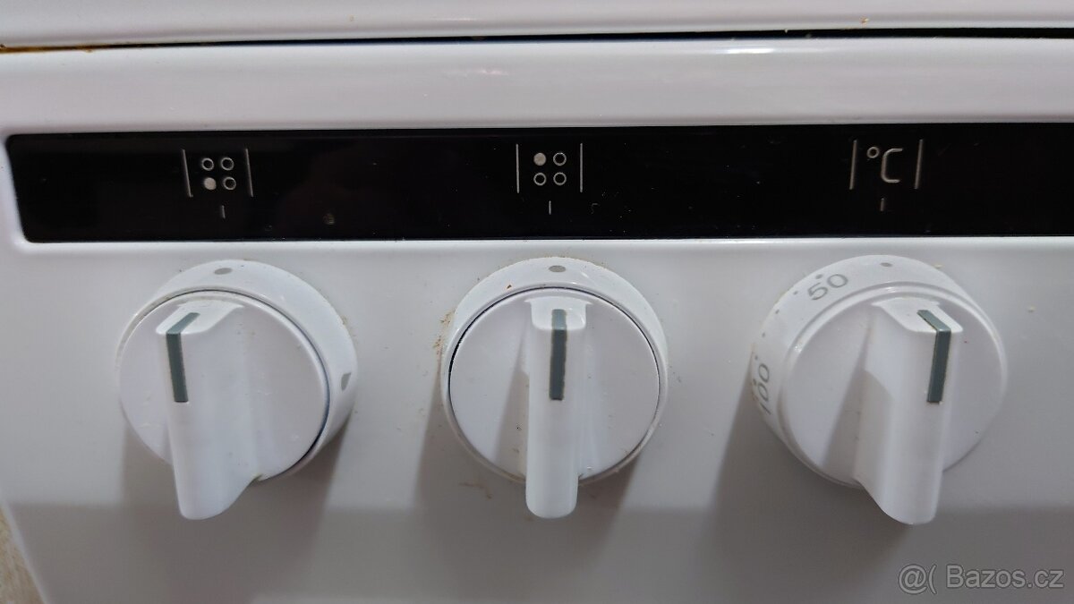 Plynový sporák AMICA - 11