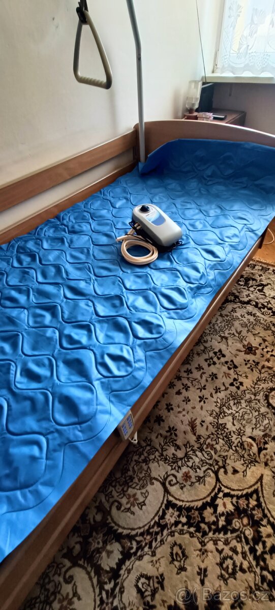 Zdravotní polohovací postel - 11