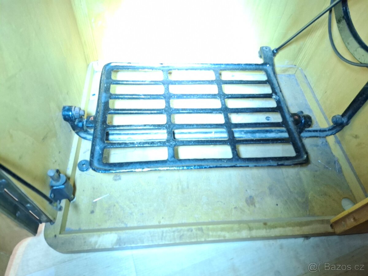 Šicí stroj ZETINA - 11