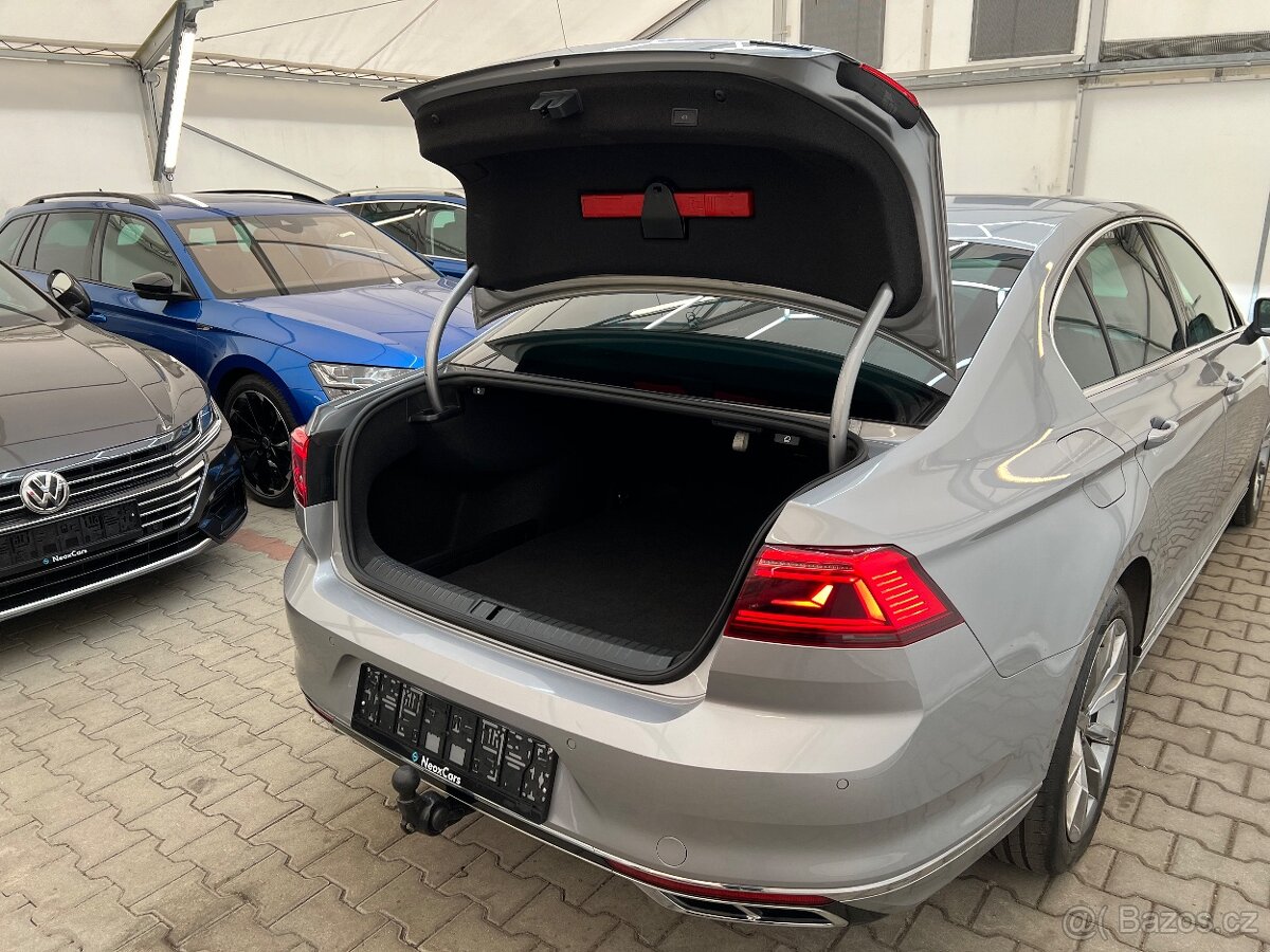 Volkswagen Passat sedan 2.0 TSi,206 kW,4x4,DSG,R-Line,73TKM - 11