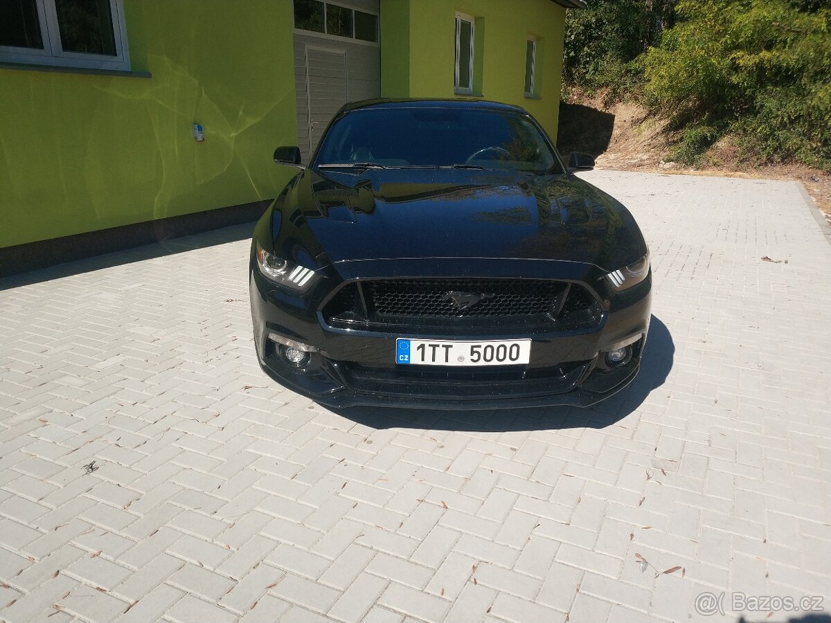 Ford Mustang GT PERFOMANCE - 11