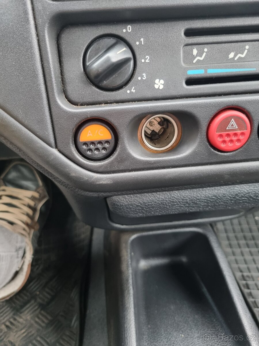 Peugeot 106 1.2 r.v. 98 - 11