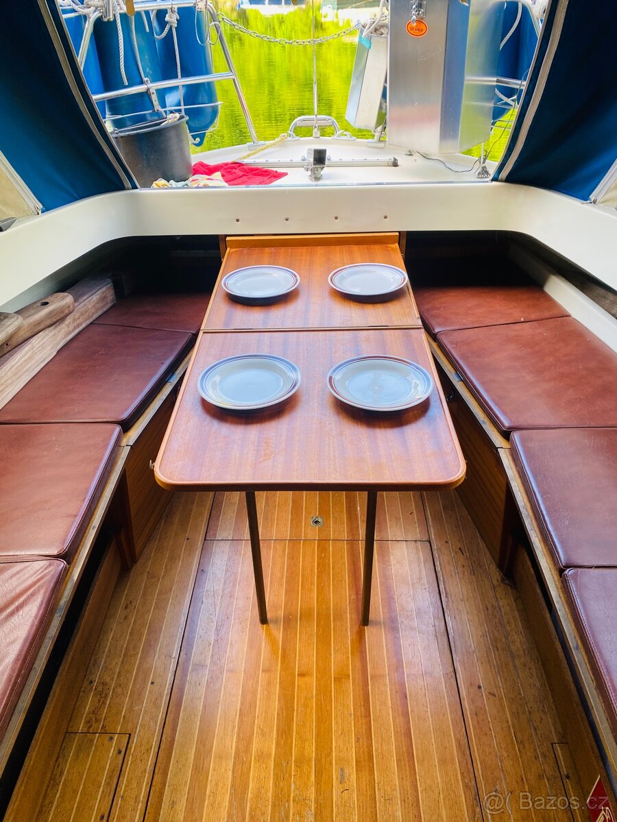 Motorsailer LM 27 Plachetnice, loď - 11