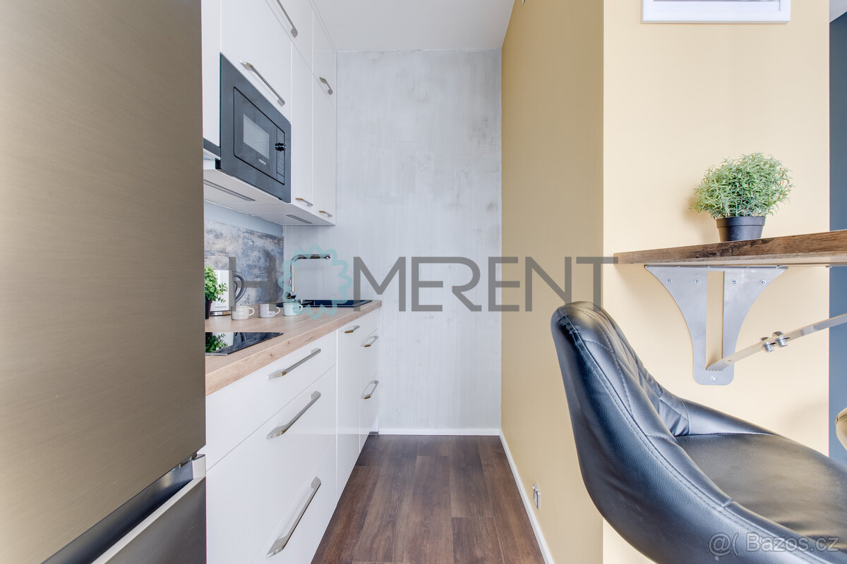 Moderní byt 1+kk s velkým balkonem a sdílenou terasou – Smíc - 11