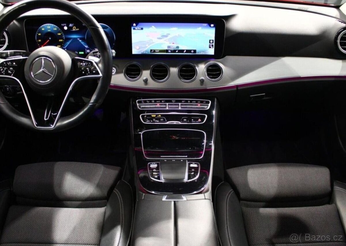 Mercedes-Benz Třídy E 300d 4MATIC DIS+ / 360° / NezT nafta - 11