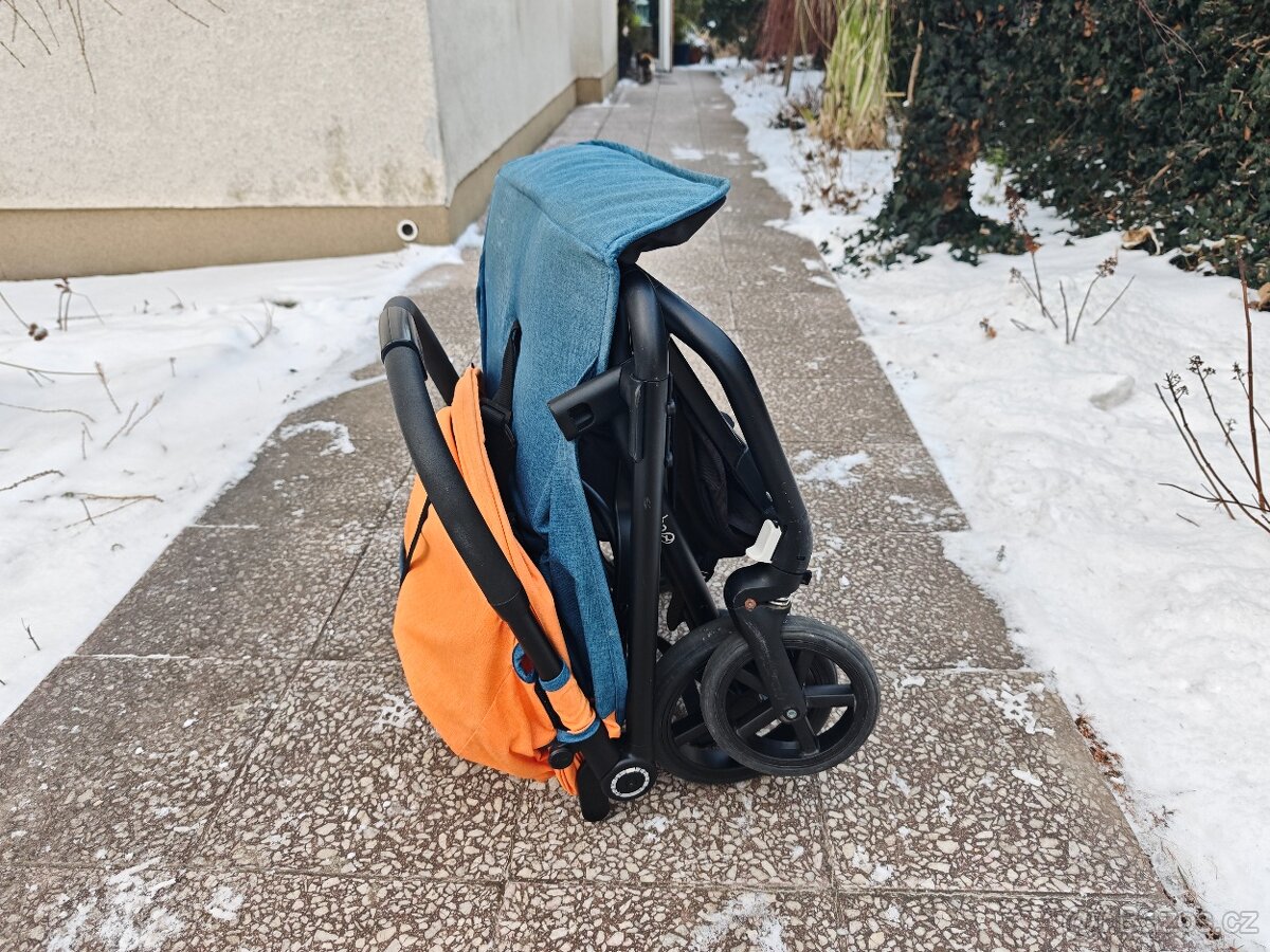 Cybex Eezy S+ Tropical Blue 2019 - 11