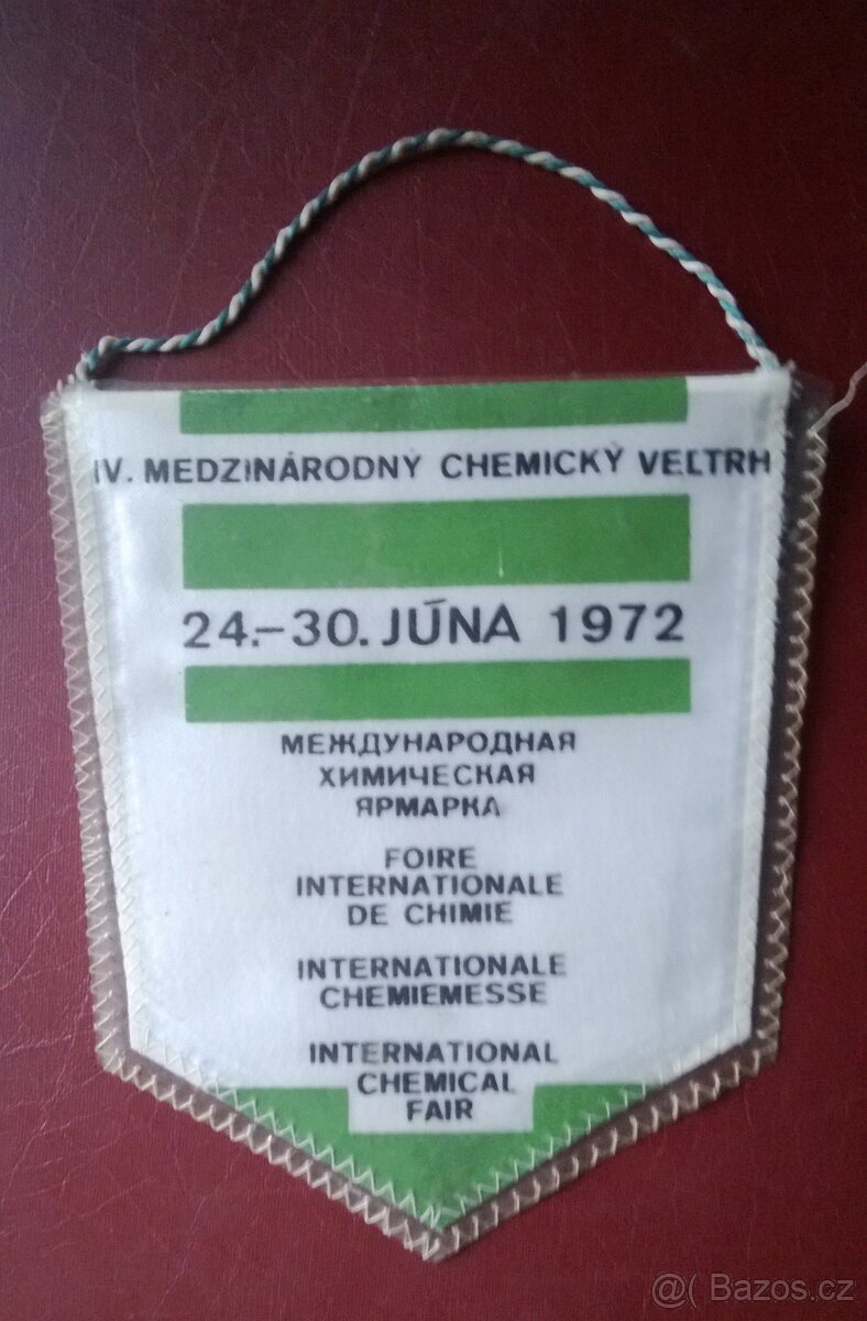 Vlaječky 8 kusů - 11