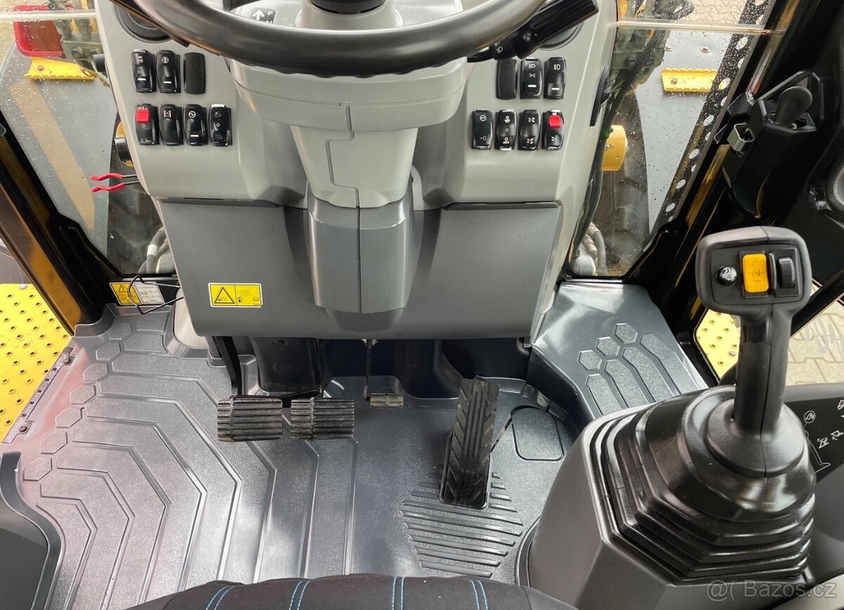 Caterpillar Cat 444F2 - 11