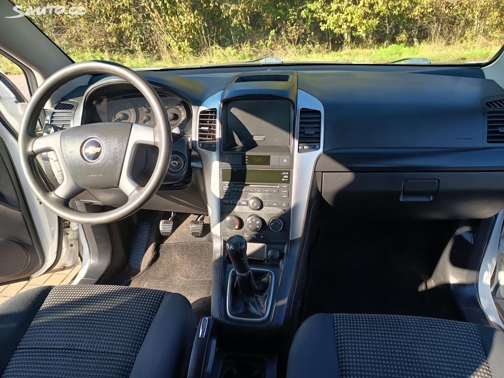 Chevrolet Captiva 2.4i 100kw 1.majitel - 11