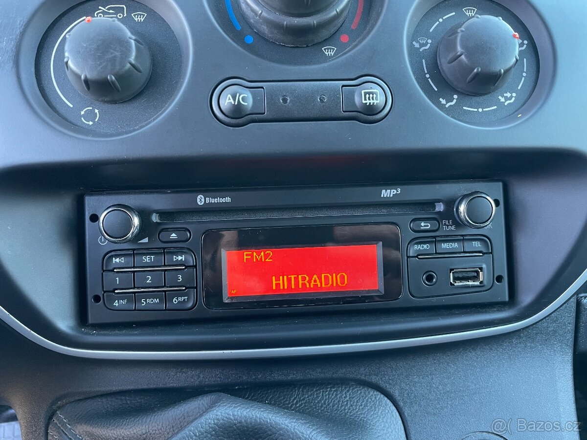 Renault Kangoo 1.5 dCi DPH Posuvná střecha - 11