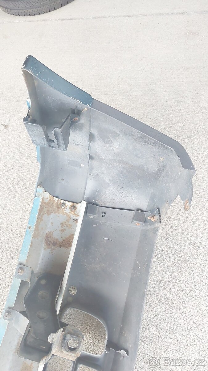 Mazda B2500 – Nárazník přední - 11