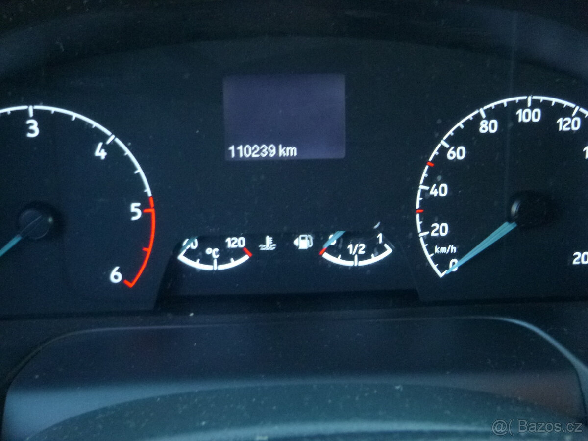 Ford Transit Custom 2.0TDCI L2H1 - 185 PS 9míst 110TKM - 11