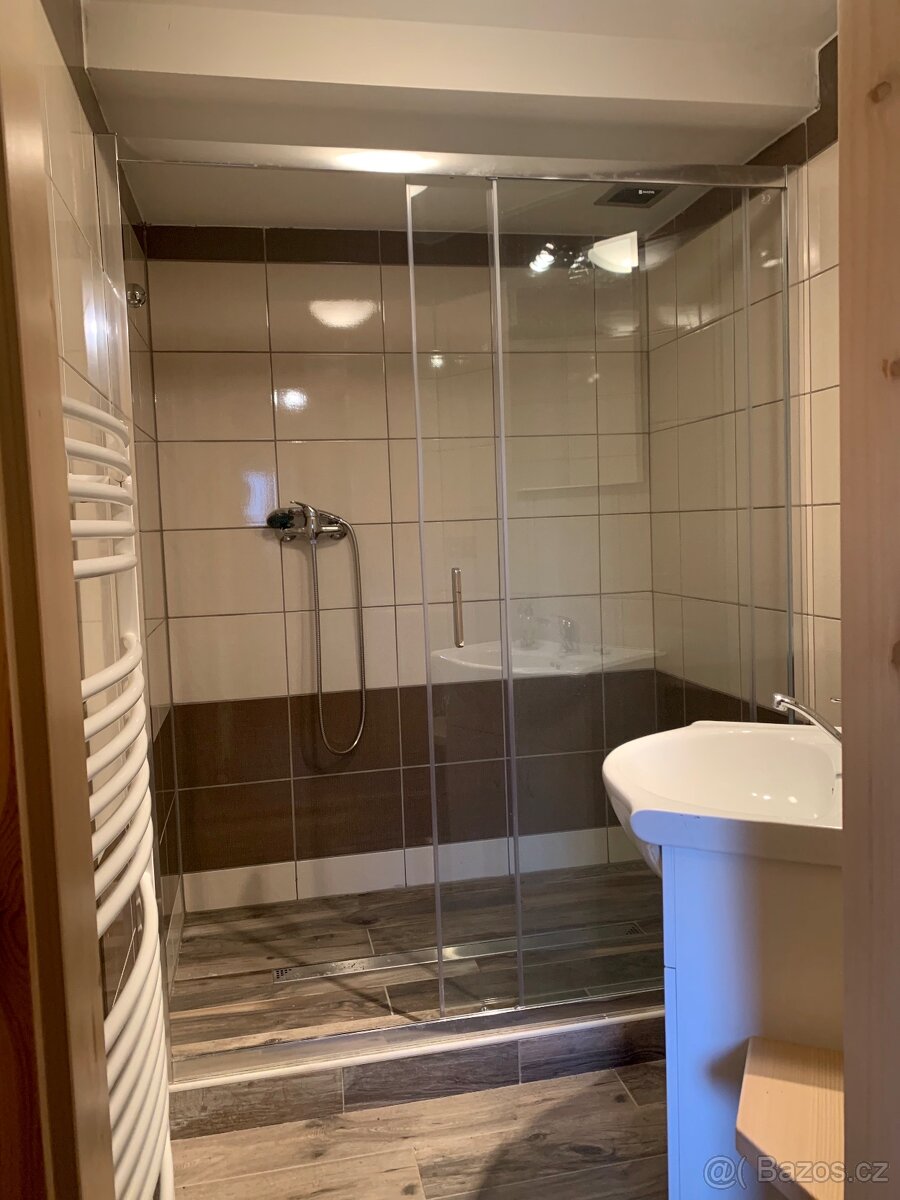 Kanadský srub na prodej - 11