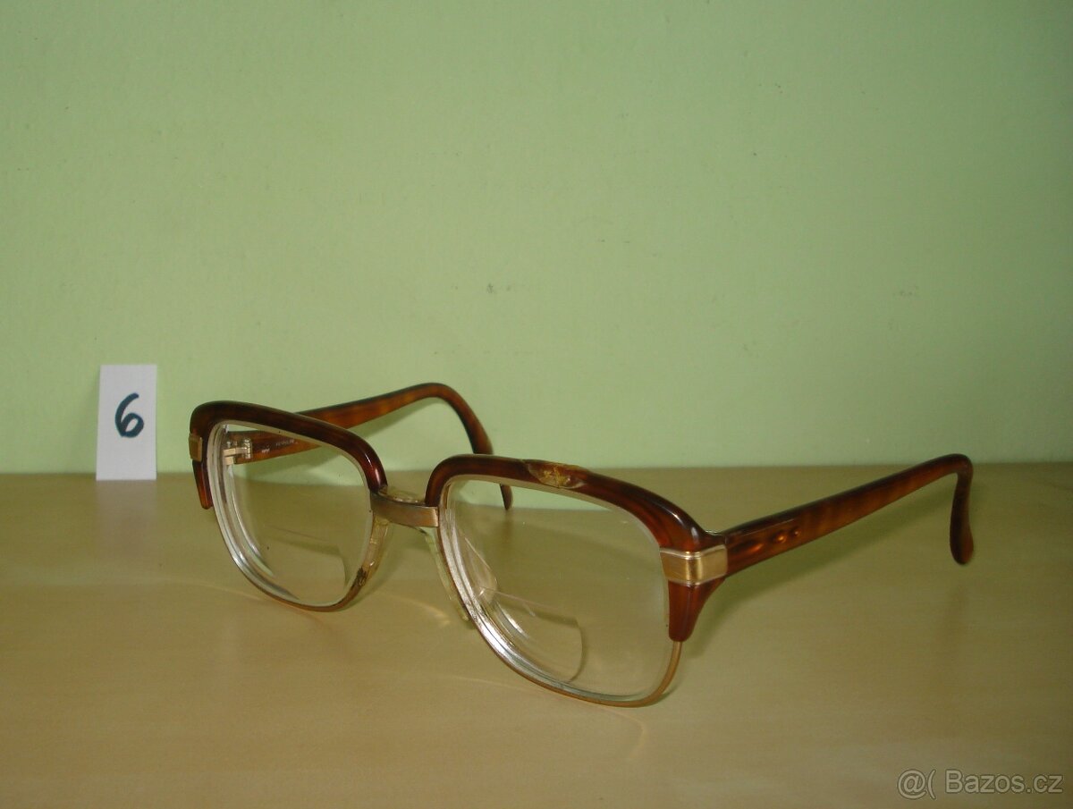 Staré brýle - 11