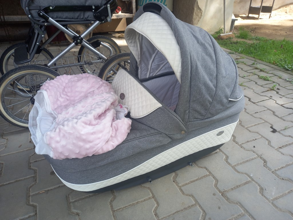 Kočárek ROAN + vajíčko - 11