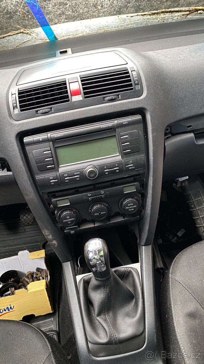 Octavia 2, 1.9tdi DÍLY LEVNĚ - 11
