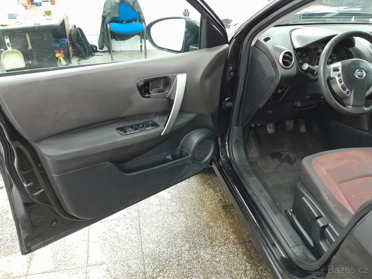 Nissan Qashqai 1,5 DCi - 11