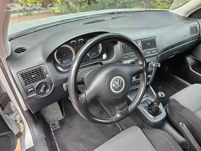 VW Golf 1.9 TDI 74kW,1.Majitel,Sport,Digi.klima. - 11
