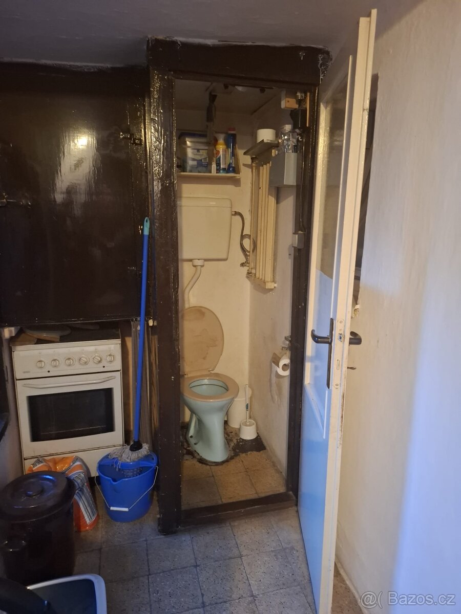 Pronájem domu Kunžak - 11