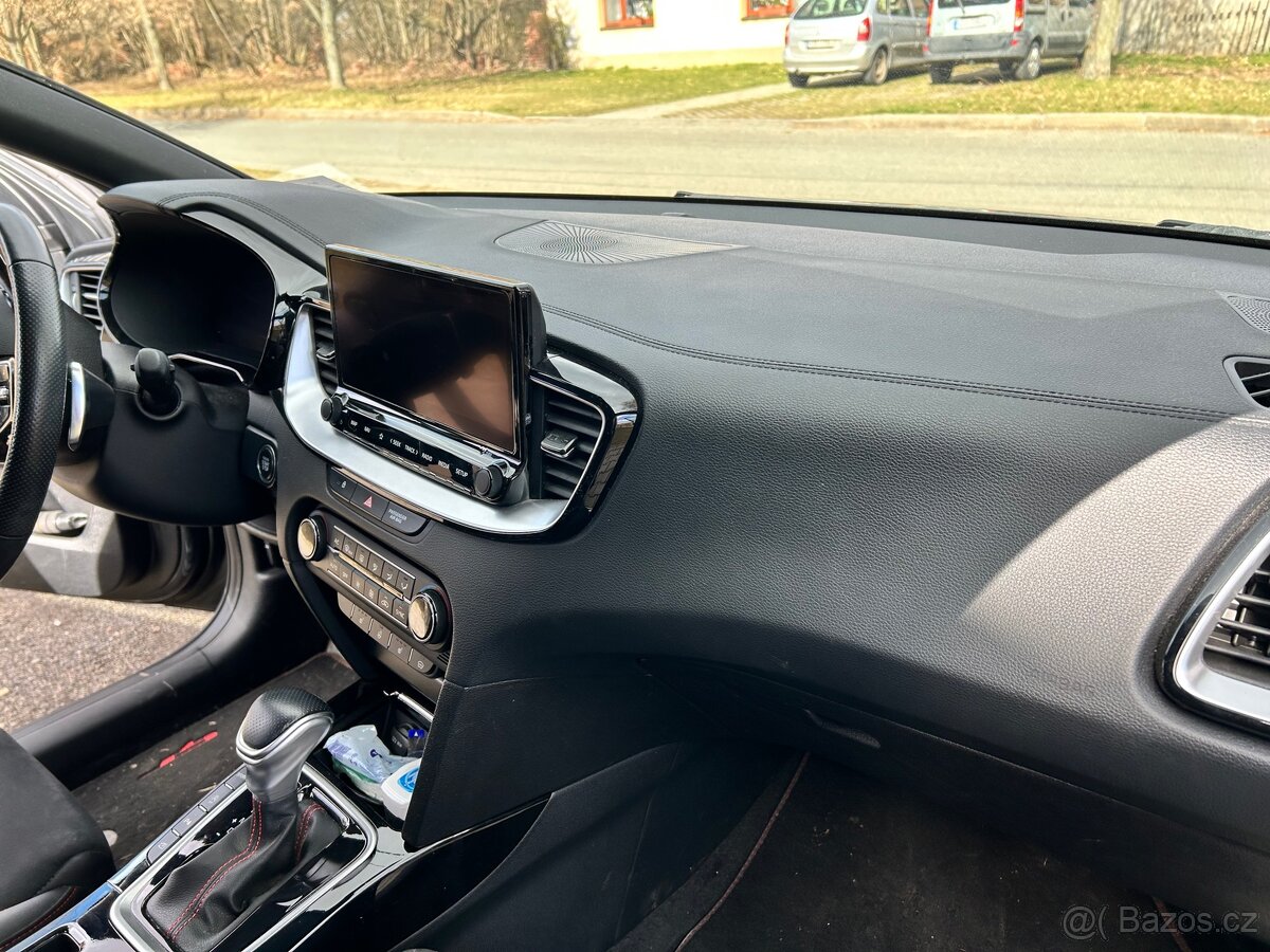 Kia proceed gt 150kw - 11