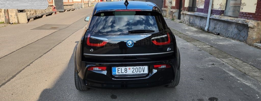 BMW i3, 120AH-SPORT PAKET-VÝHŘEV-LED /černá - 11