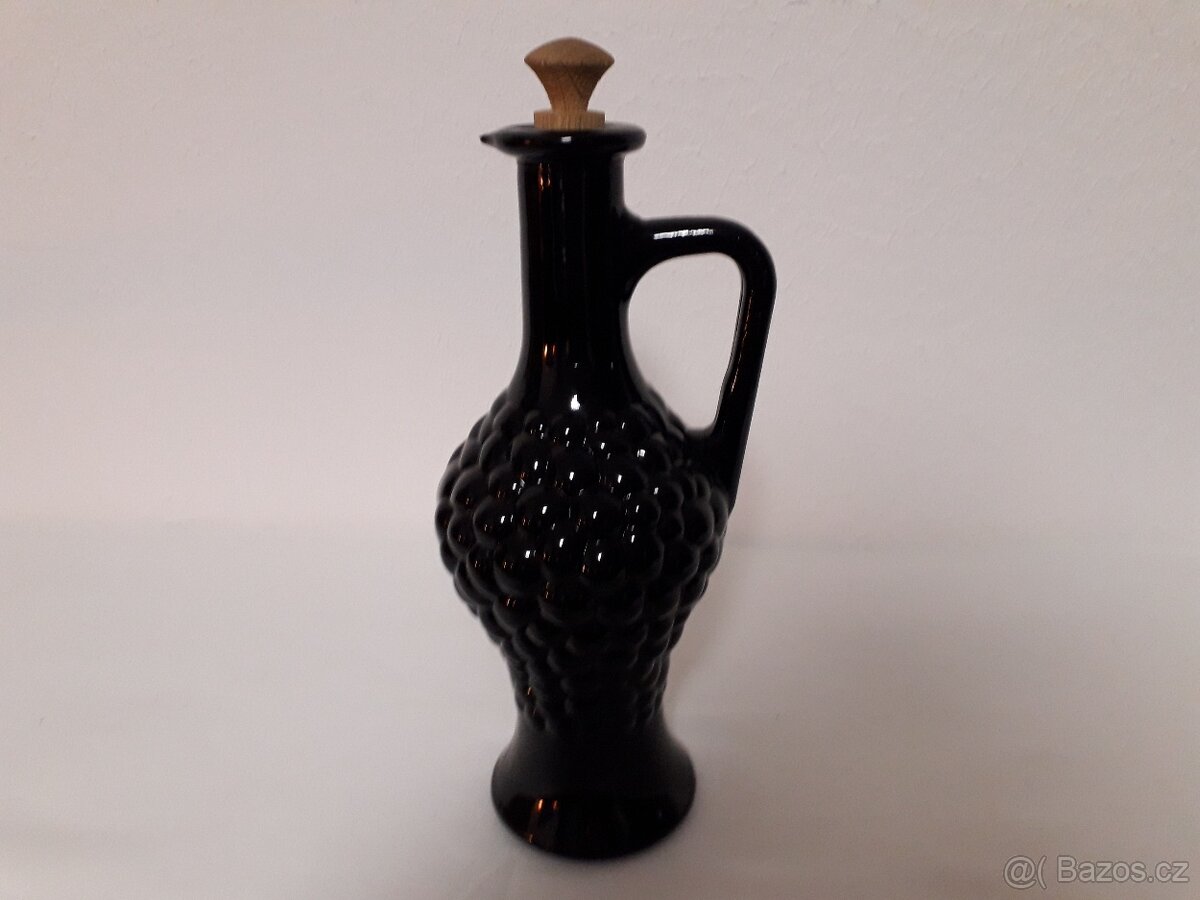 Karafa, džbán,láhev na whisky, láhev na víno - 11