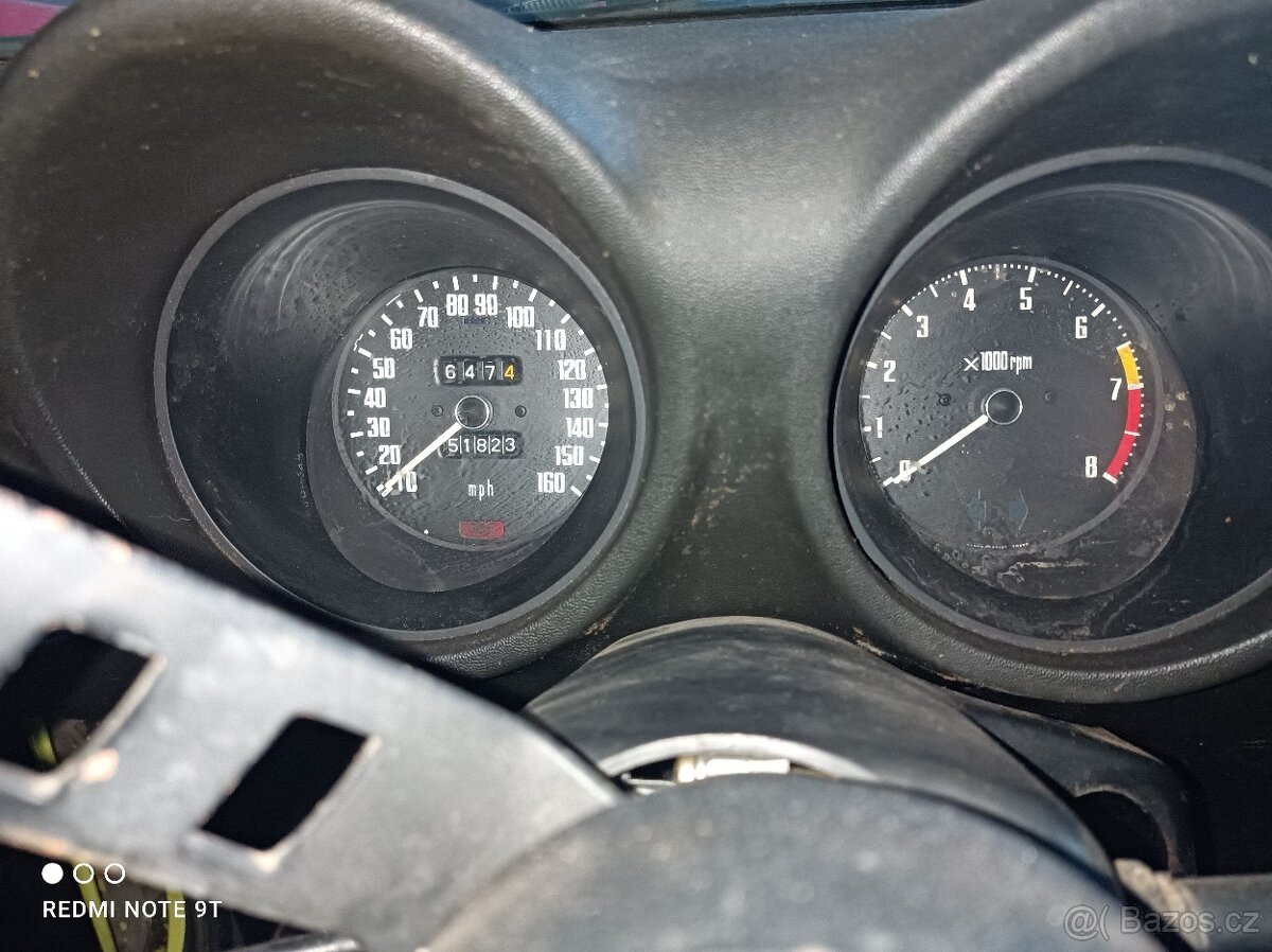 Datsun 240Z, manuál - 11