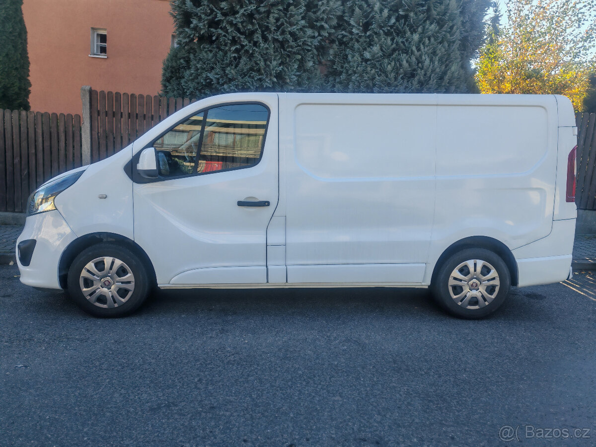 Vivaro 2018 1.6Dci 92Kw Tempomat Couvací kamera 3 místa Supr - 11
