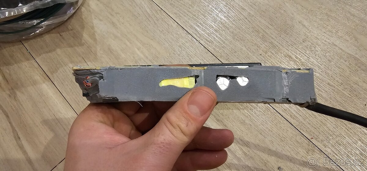 Husqvarna automower - skoby, smyčka, baterie, nabíječka - 11