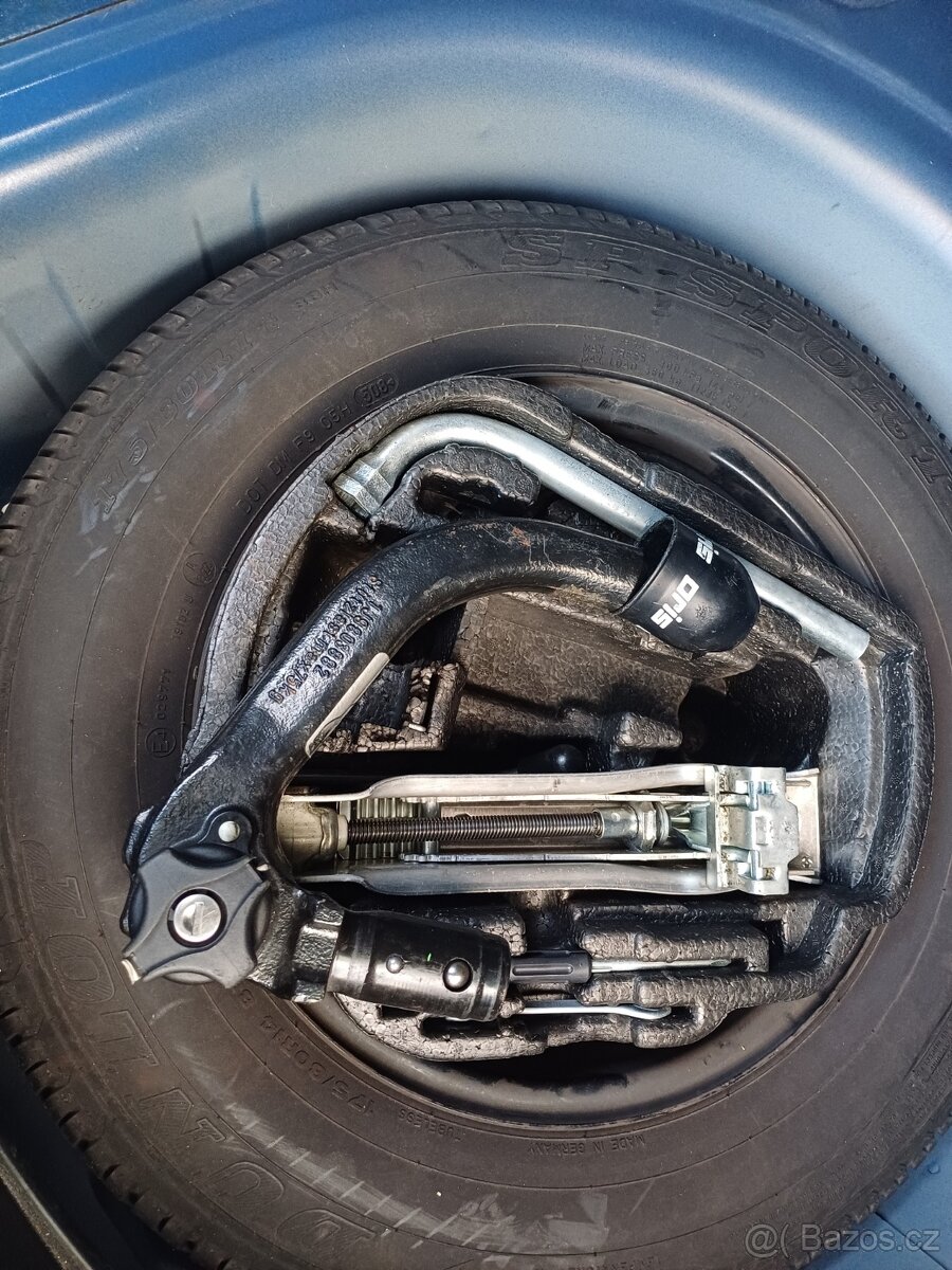 VW Golf IV, 1,6 SR 74kW, dovoz - 11