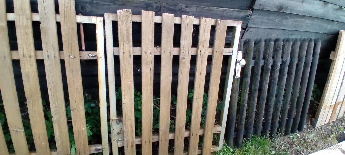 Vrata s vrátky + černá vrátka - 11