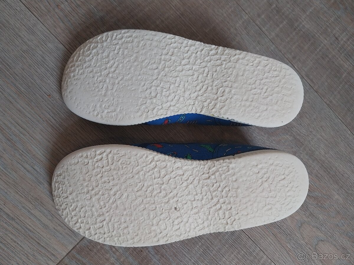 Bačkory, zim.boty, sandaly,vel. 29 - 11