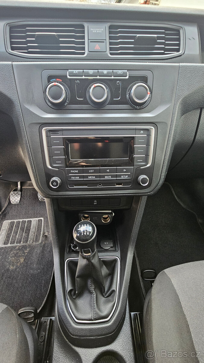 VOLKSWAGEN CADDY MAXI 2.0 TDi 110kW odpočet DPH - 11