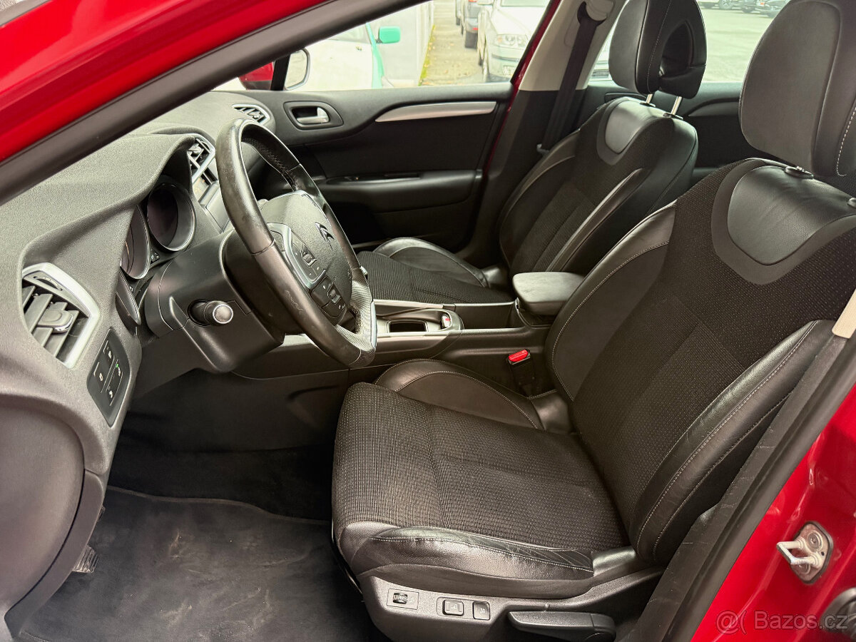 Citroën C4 1.6i Exclusive,po servisu,2x kola - 11