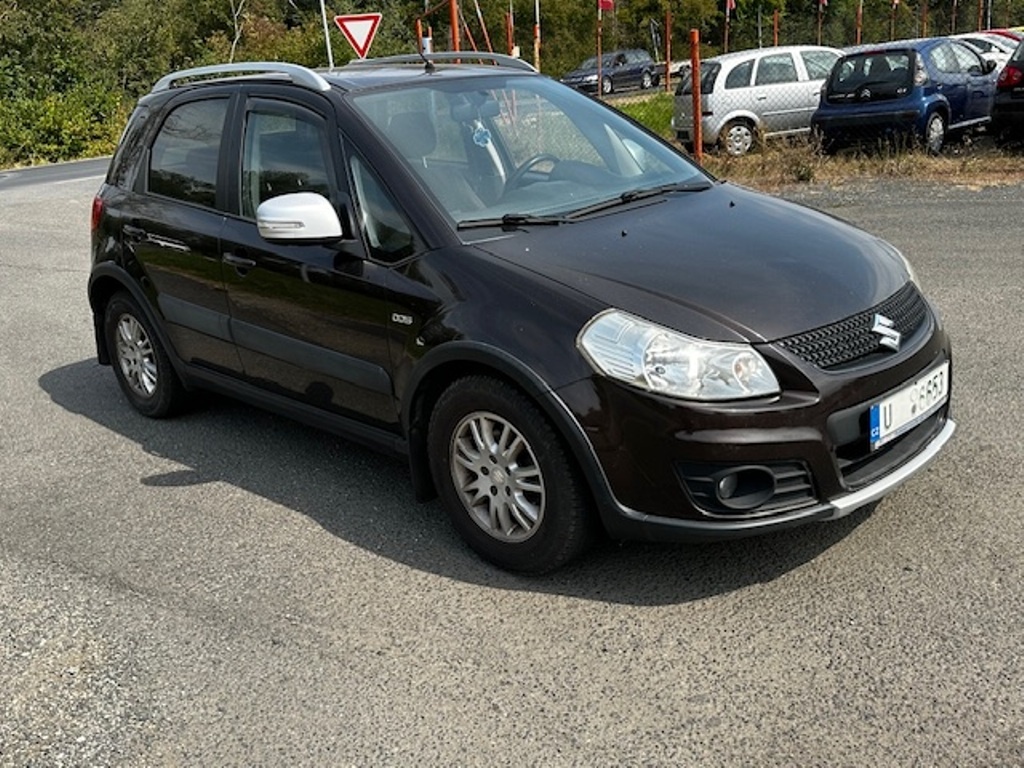 Suzuki SX4 2.0DiD 99kw , r.2013, 4x4, 2.maj., STK - 11