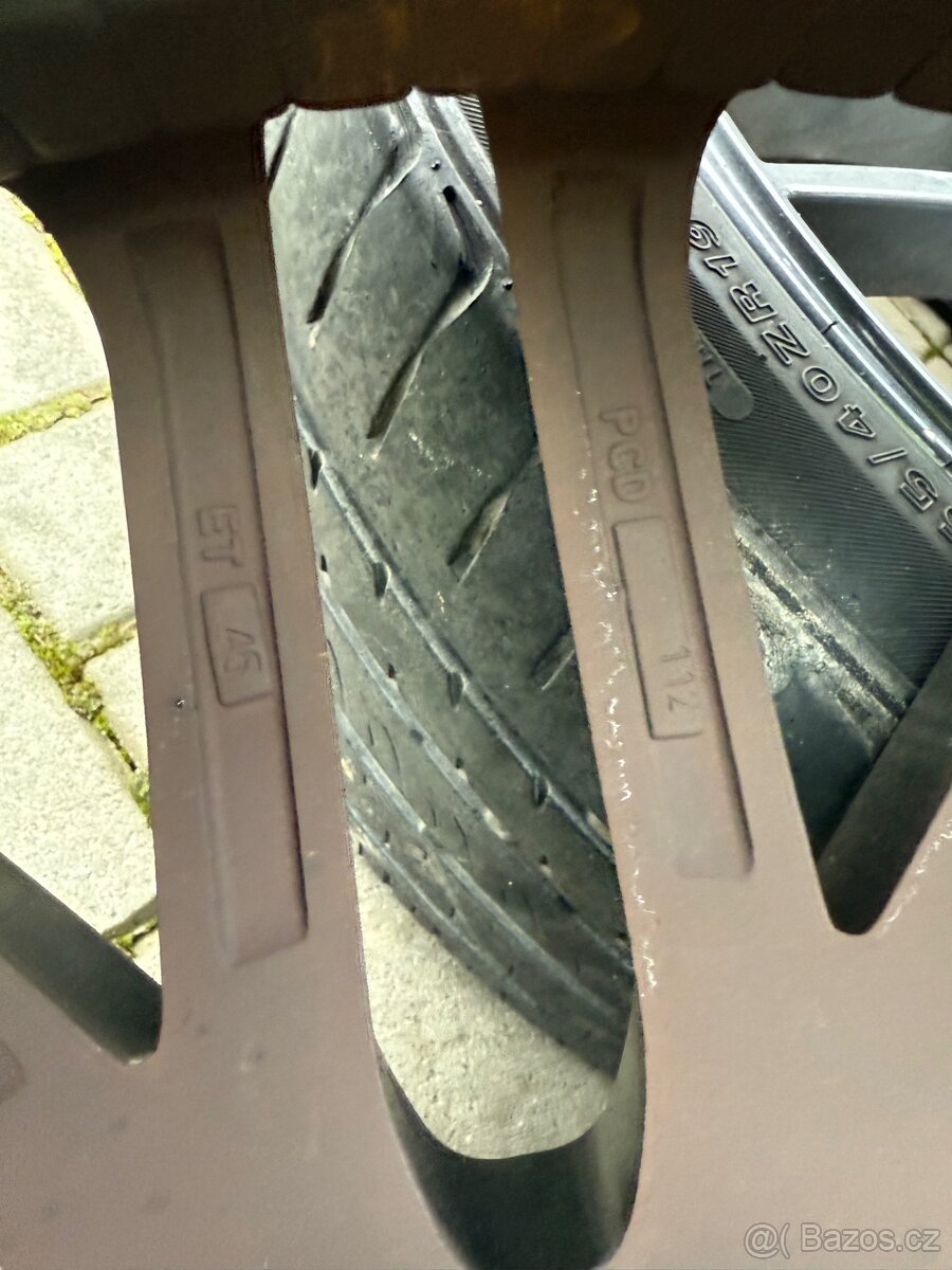 Alu kola R19 5x112 VW Škoda Seat 8.5”x19” pneu 255/40/19 - 11