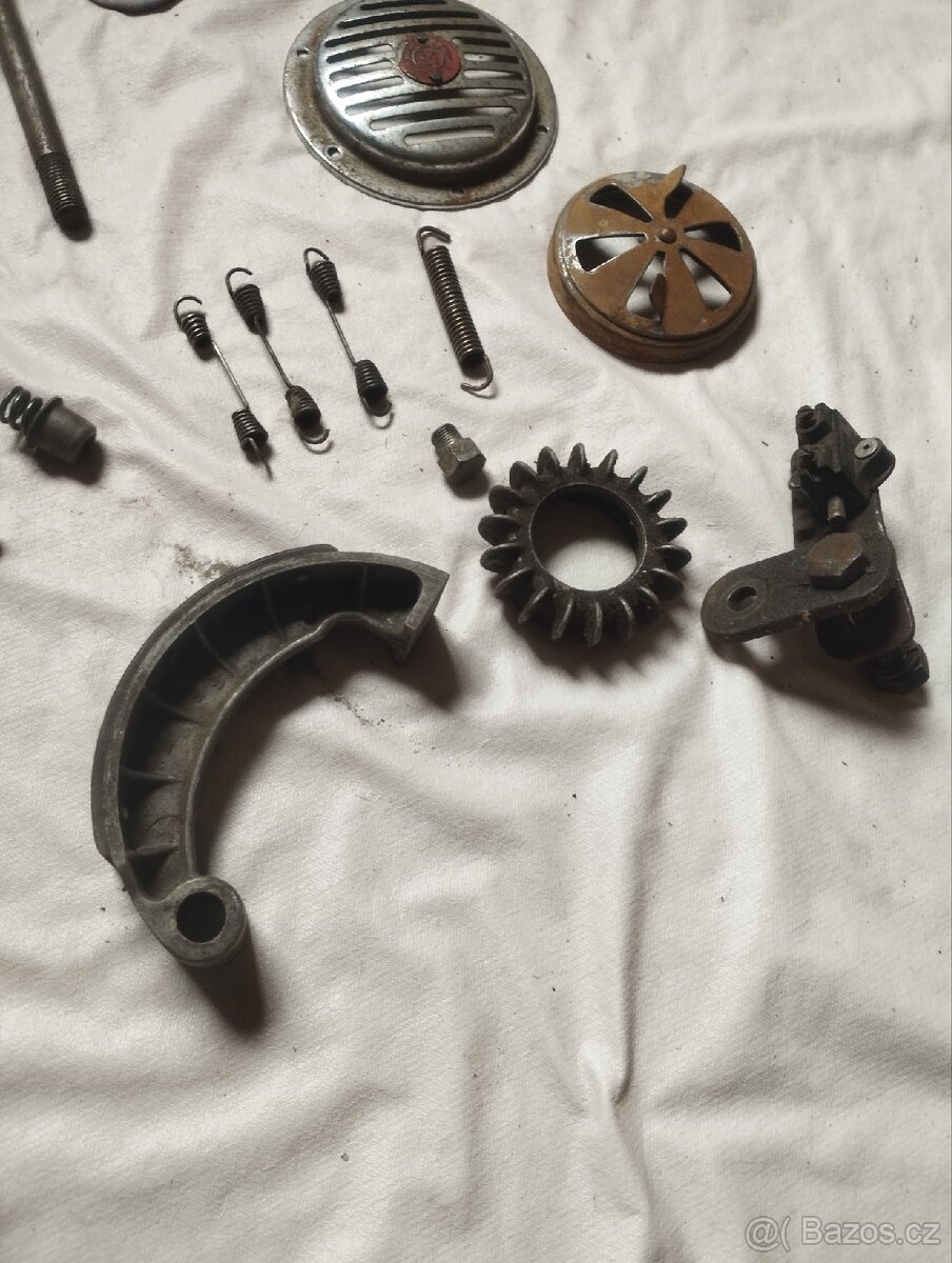 Díly Jawa ČZ 1 - 11