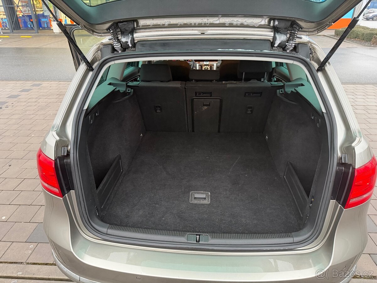 Volkswagen Passat B7 2.0 TDI 103 kW - 11