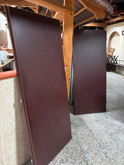 Prodám starší použité dveře - 11